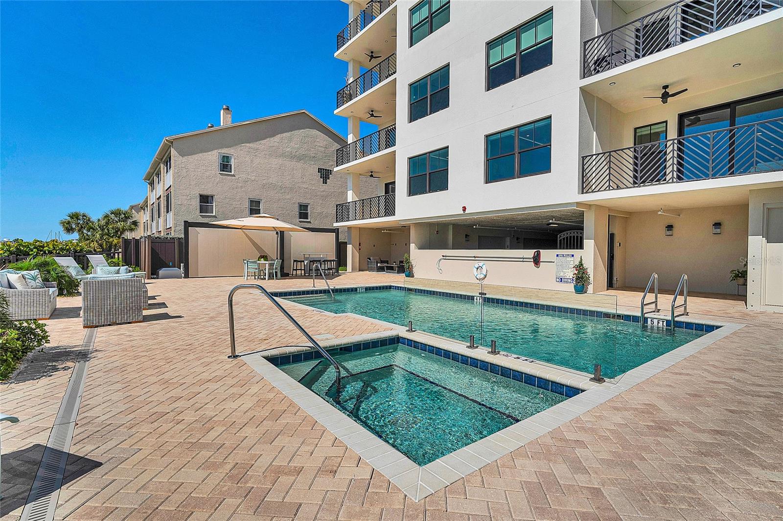 455 PINELLAS BAYWAY S 3B