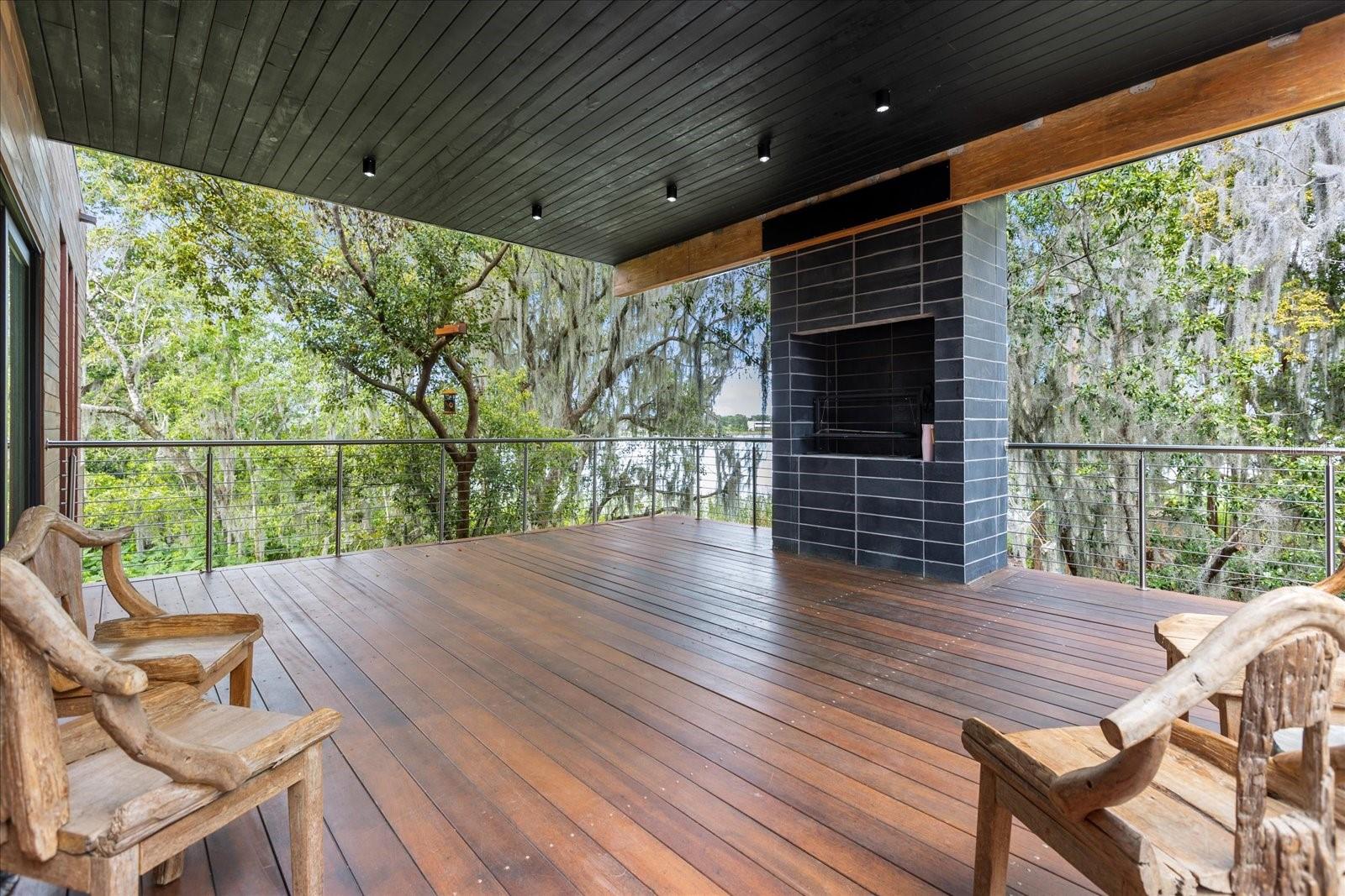 GOLDENROD/PERSHING - Residential Lease