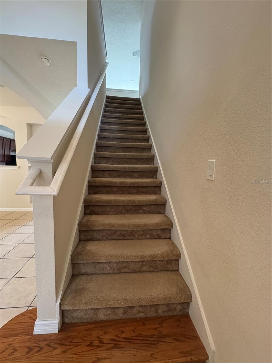 EAGLE CREEK - Residential Lease