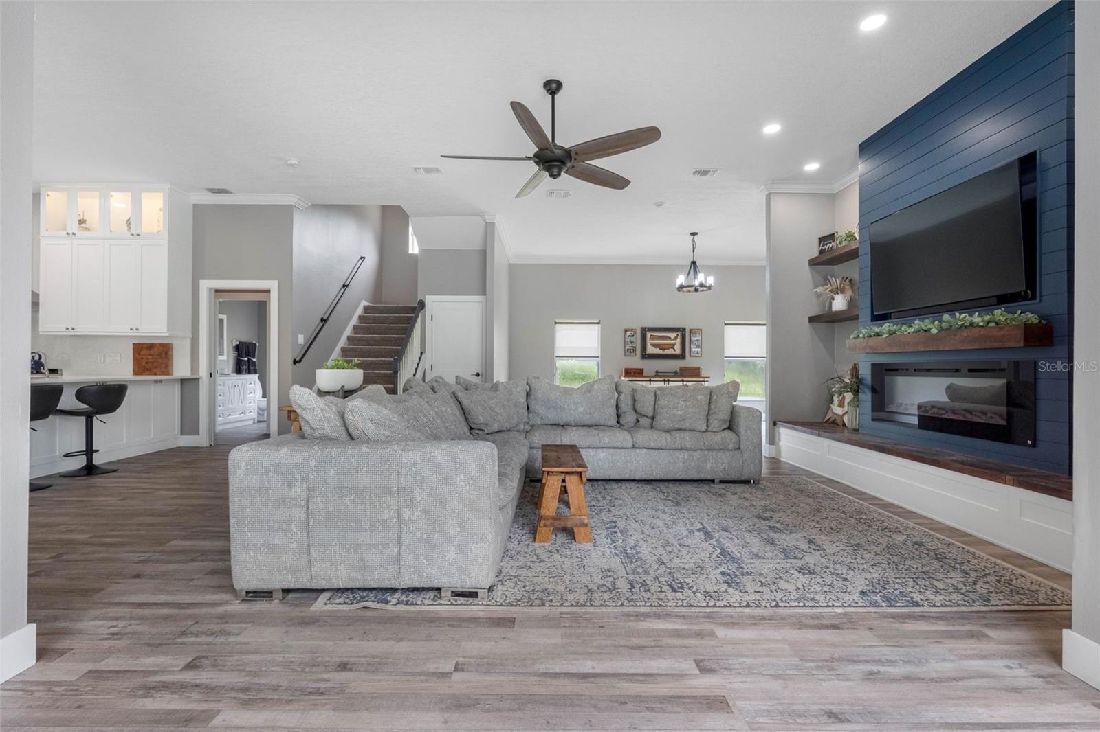 1079 RIVERSIDE RIDGE ROAD