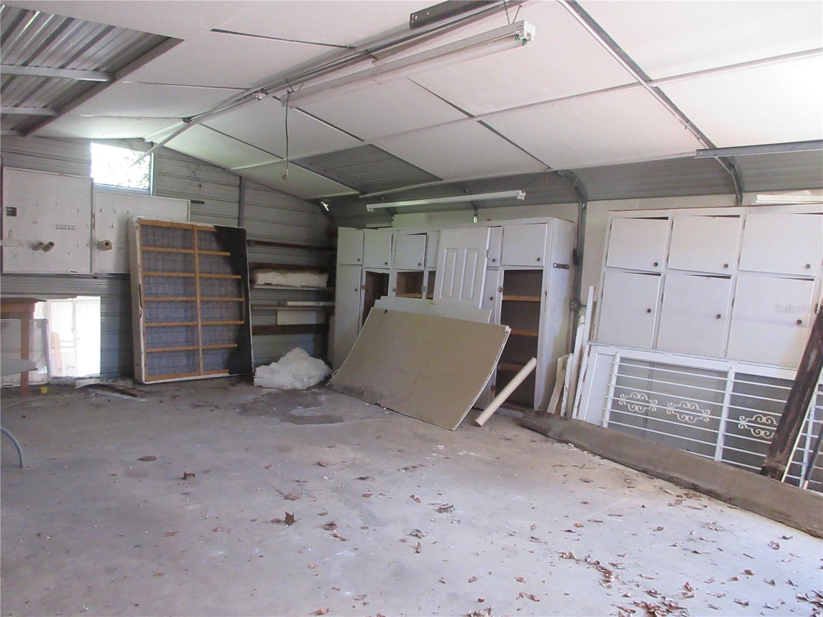 EAST MARION ESTATE - Residential