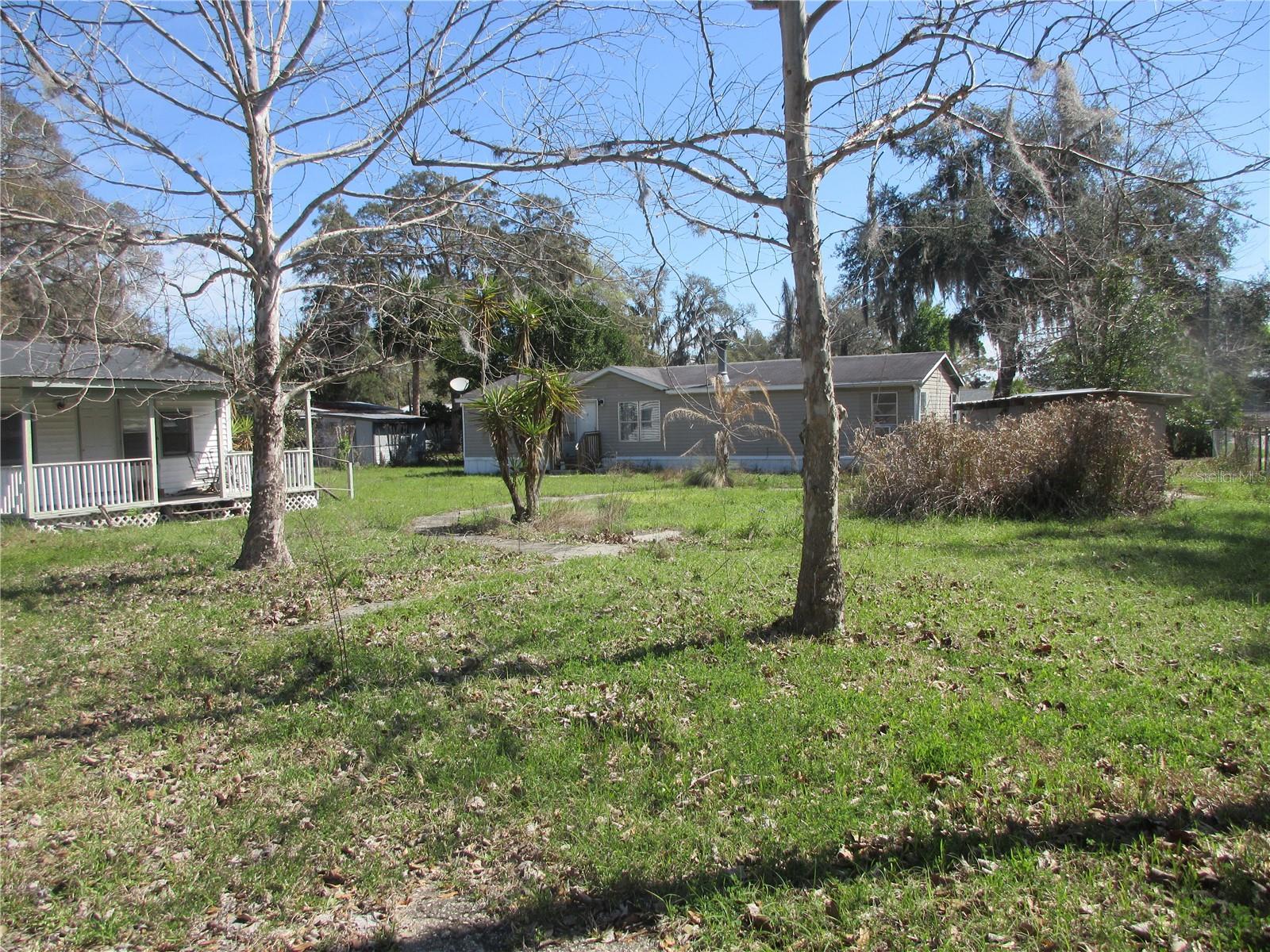 EAST MARION ESTATE - Residential