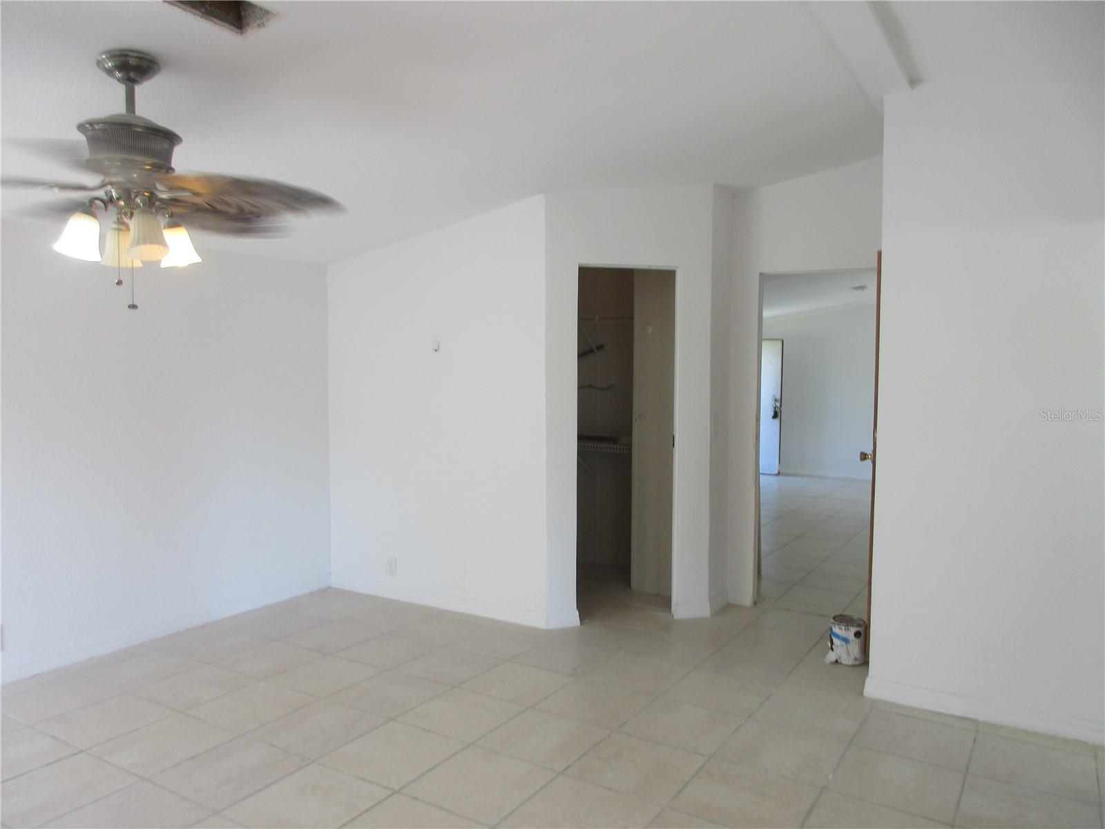 EAST MARION ESTATE - Residential