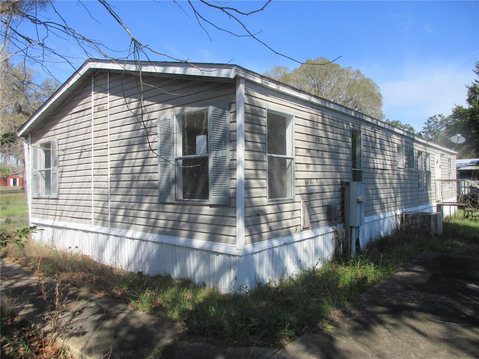 EAST MARION ESTATE - Residential