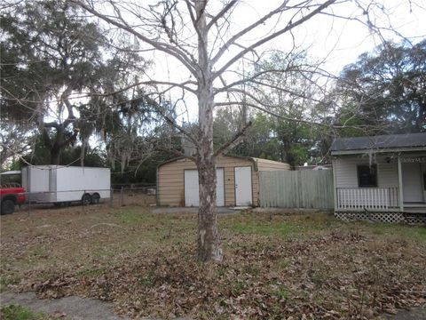 Tiny photo for 18601 SE 24th Lane, Ocklawaha, FL 32179 (MLS # OM719937)