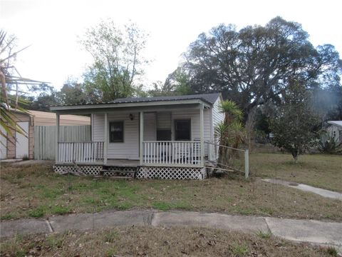 Tiny photo for 18601 SE 24th Lane, Ocklawaha, FL 32179 (MLS # OM719937)