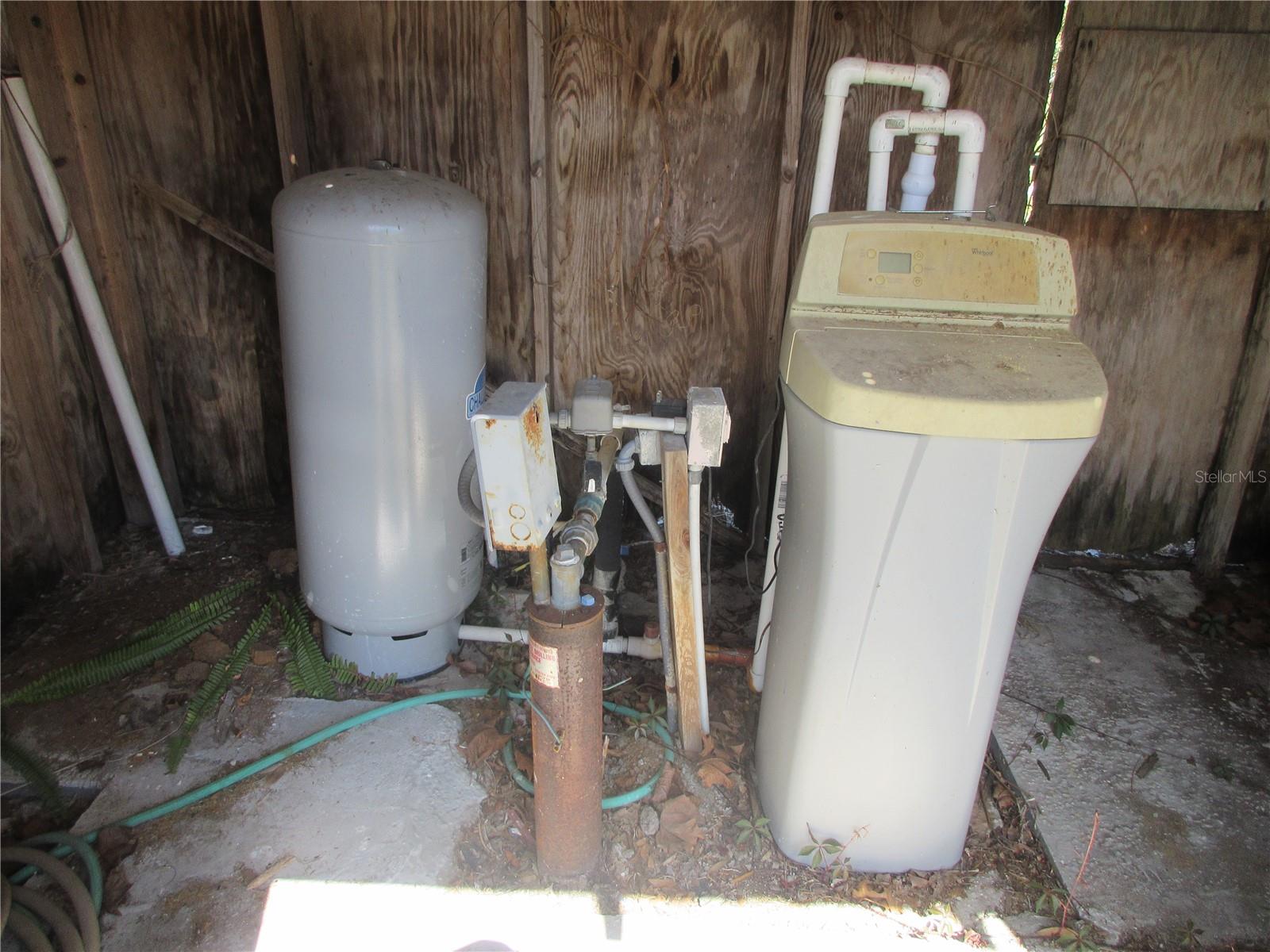 EAST MARION ESTATE - Residential