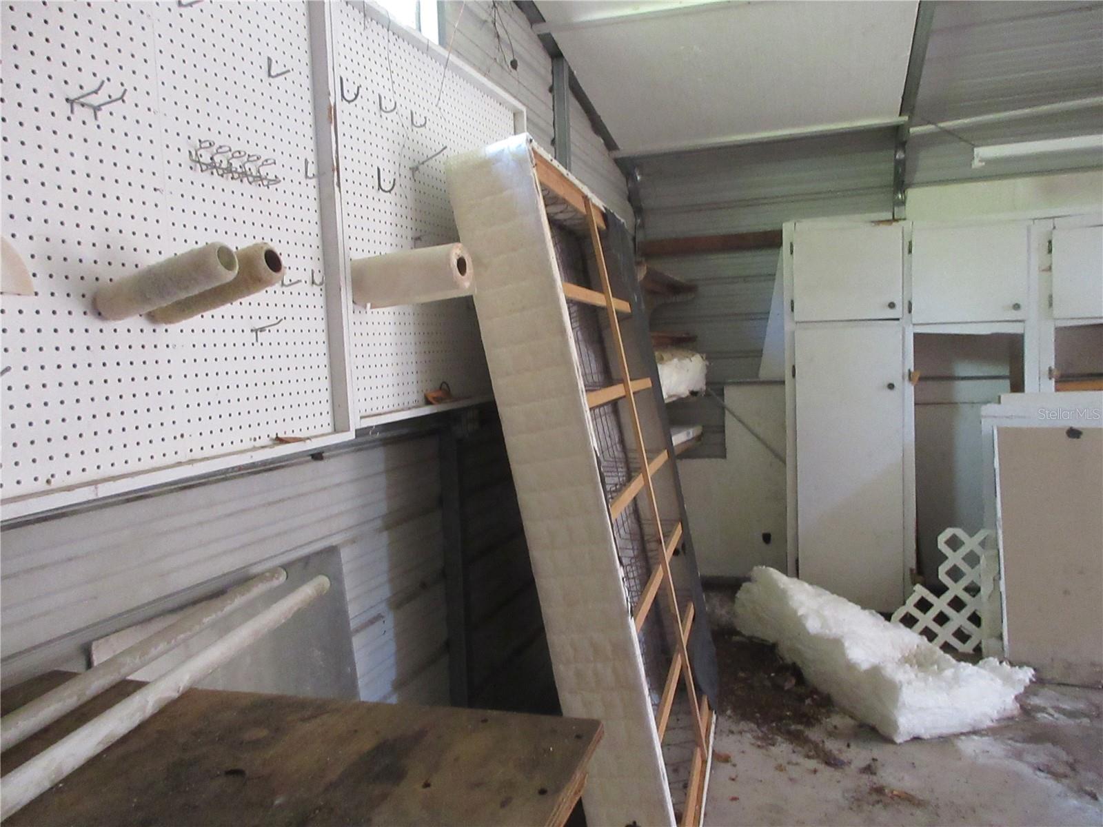 EAST MARION ESTATE - Residential