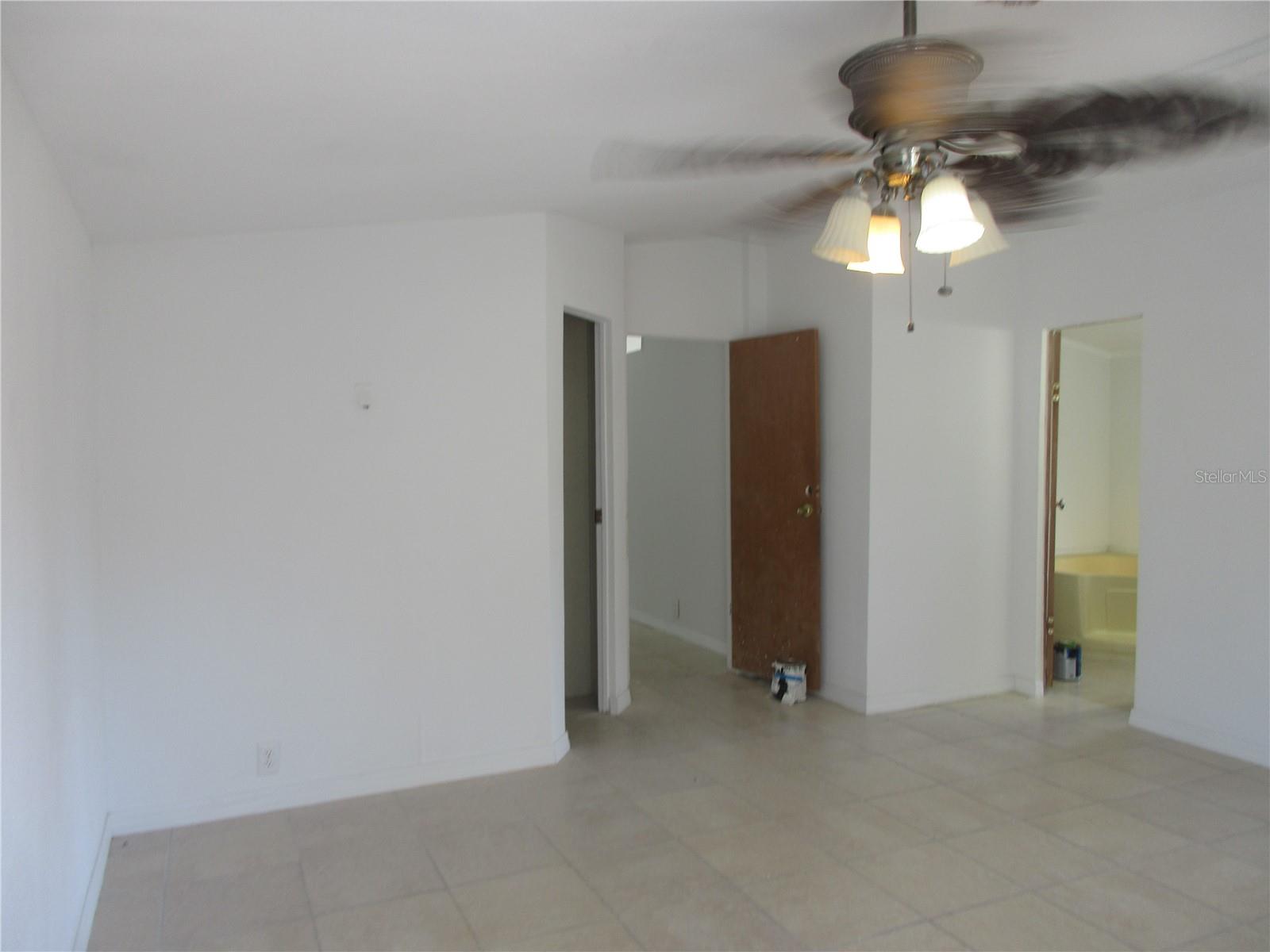 EAST MARION ESTATE - Residential