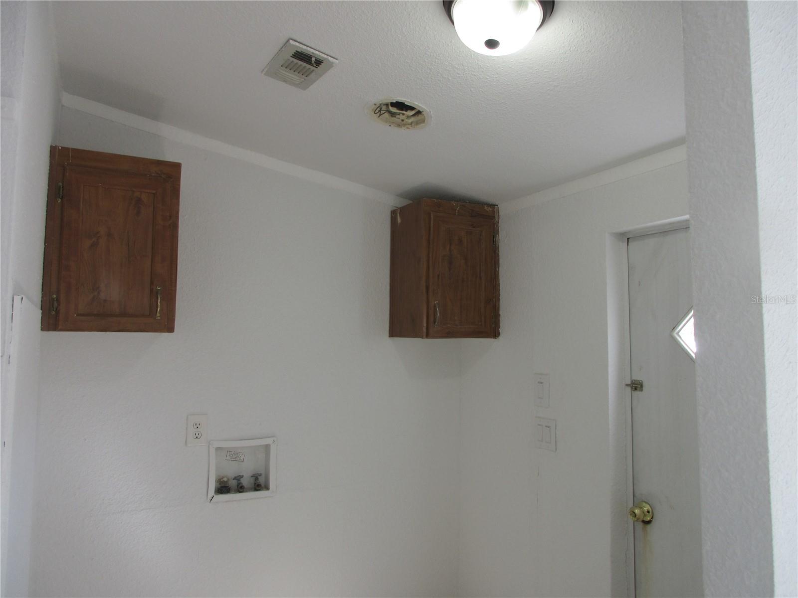 EAST MARION ESTATE - Residential