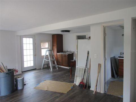 Tiny photo for 18601 SE 24th Lane, Ocklawaha, FL 32179 (MLS # OM719937)