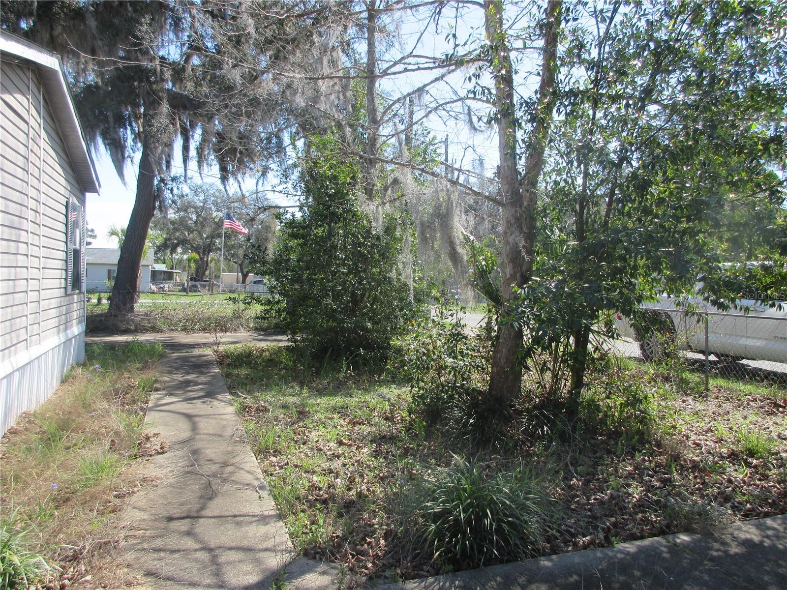 EAST MARION ESTATE - Residential