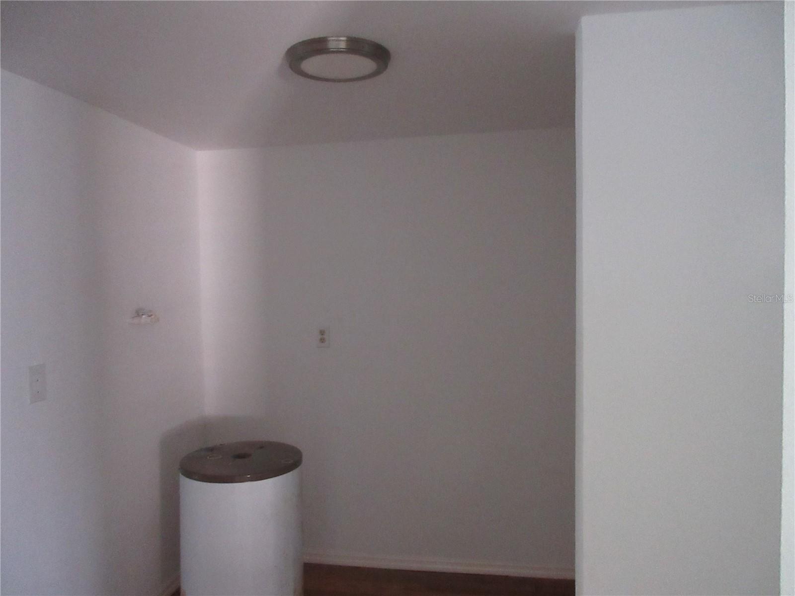 EAST MARION ESTATE - Residential