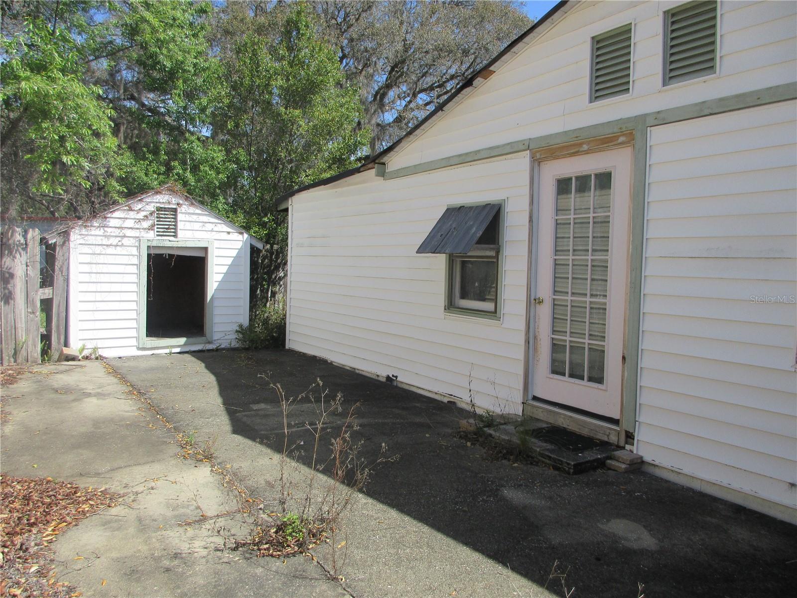 EAST MARION ESTATE - Residential