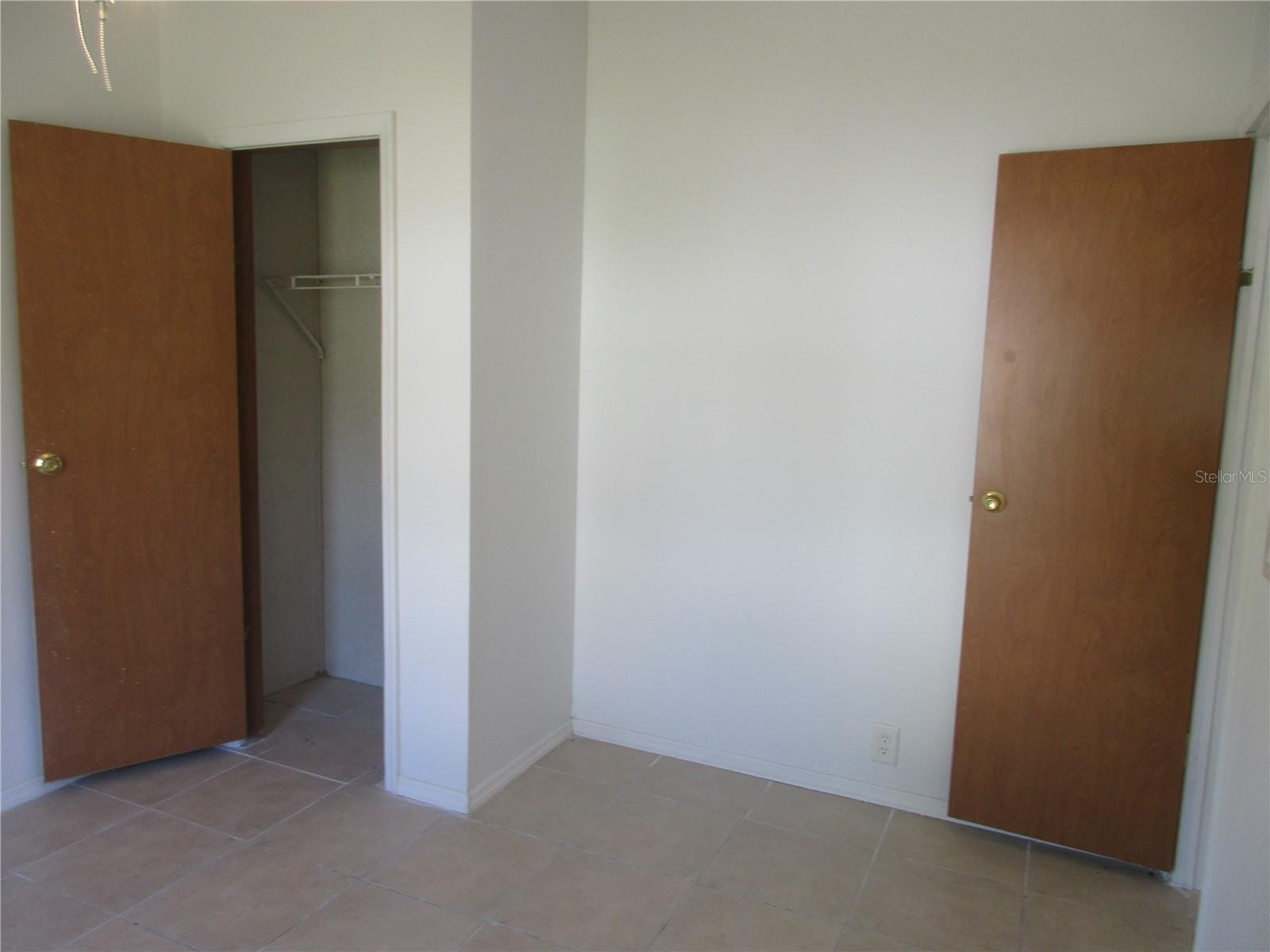 EAST MARION ESTATE - Residential