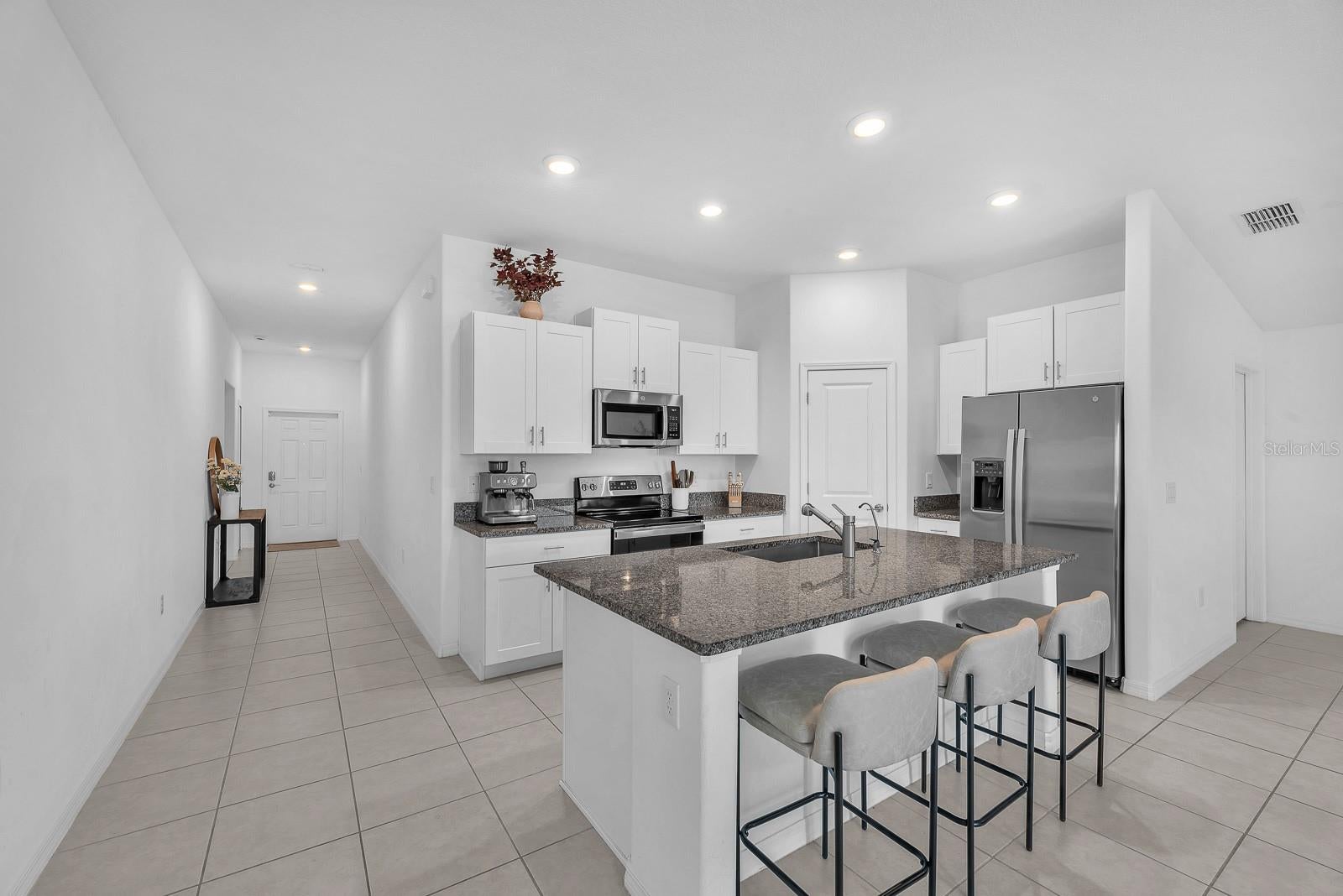 12820 WESTON OAKS LANE, RIVERVIEW, FL, 33579 1 12820 WESTON OAKS LANE