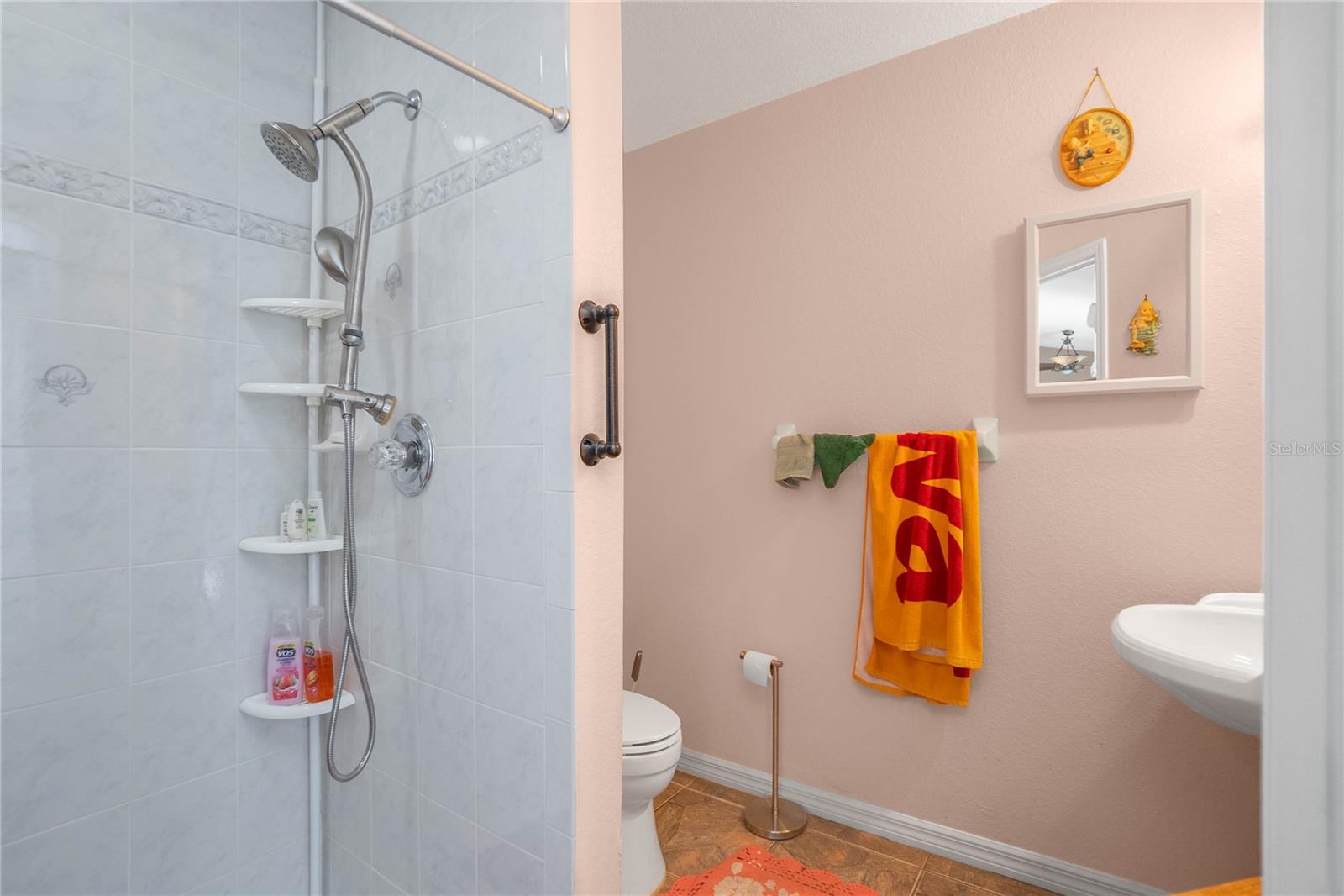 EIGHTEEN OAKS UNREC SUB - Residential