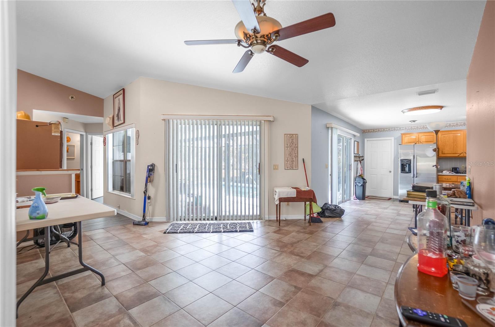 EIGHTEEN OAKS UNREC SUB - Residential