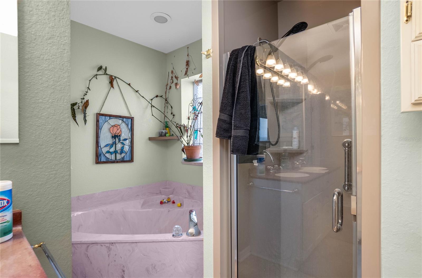 EIGHTEEN OAKS UNREC SUB - Residential