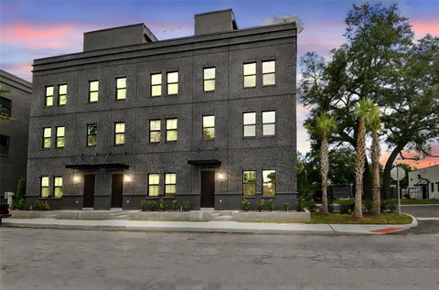 Photo of 1218 E Kay Street #9, Tampa, FL 33602 (MLS # TB8509874)