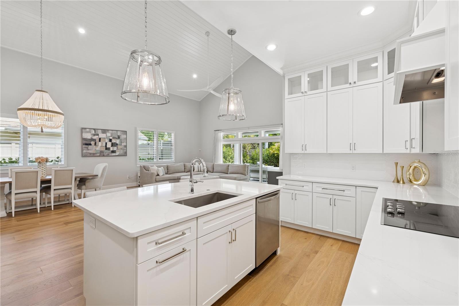 JOHNSON ESTATES - Residential