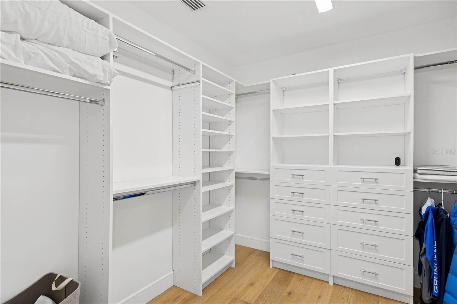 JOHNSON ESTATES - Residential