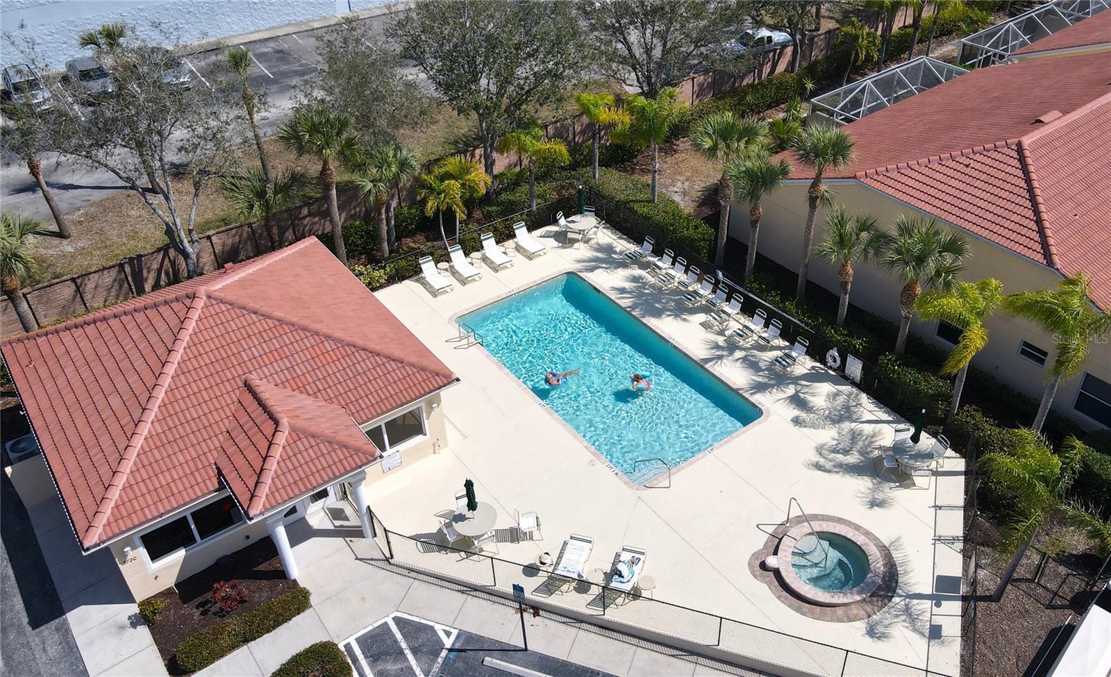 VILLA GRANDE/BURNT STORE ISLES - Residential