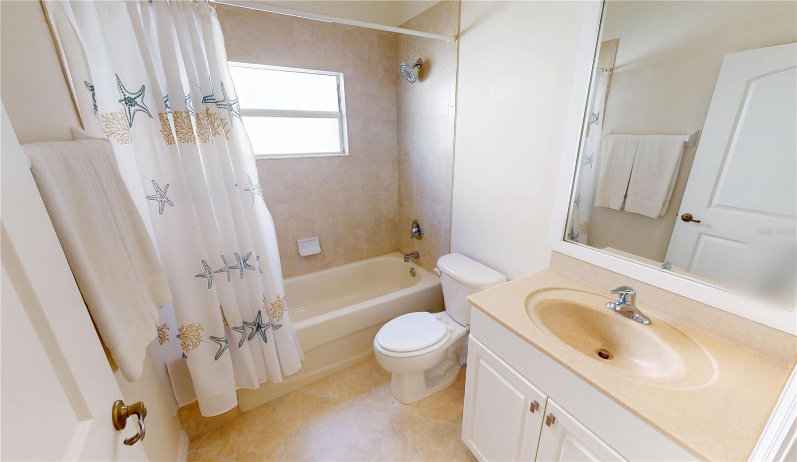 VILLA GRANDE/BURNT STORE ISLES - Residential