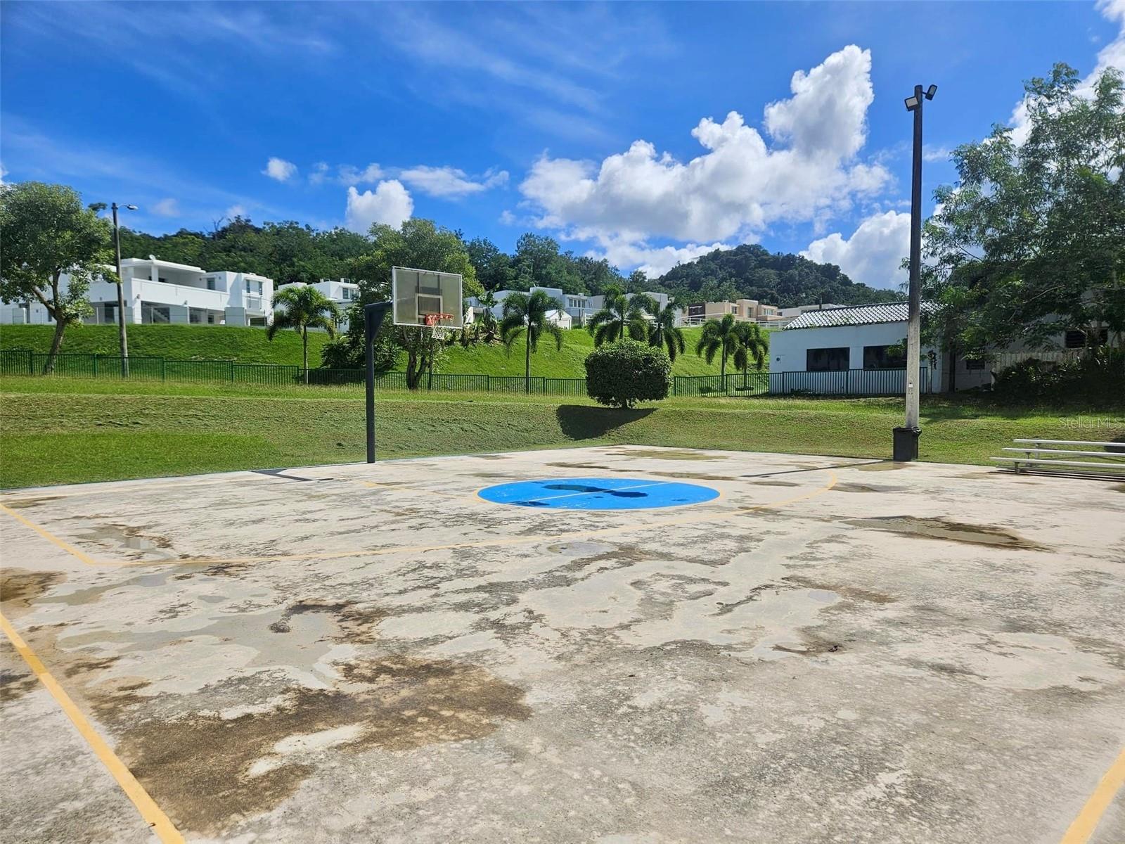 CAGUAS REAL - Residential