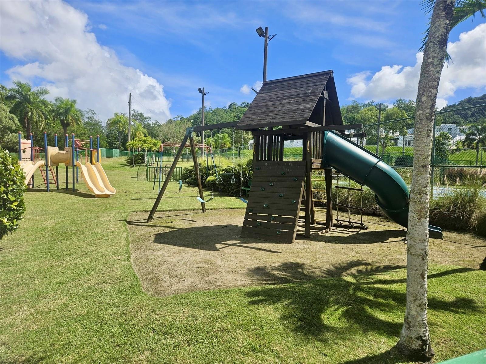 CAGUAS REAL - Residential