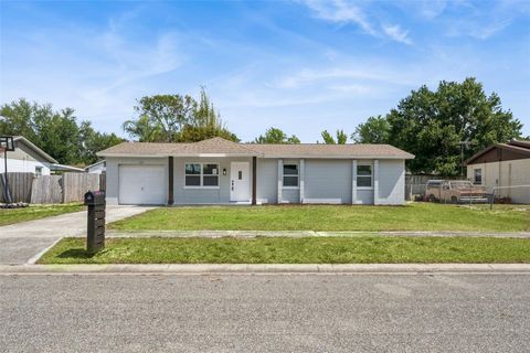 472 LITTLE ROCK STREET OCOEE FL 34761
