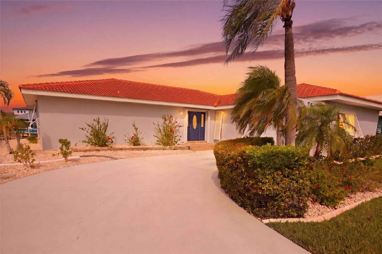 PUNTA GORDA ISLES SEC 04 - Residential