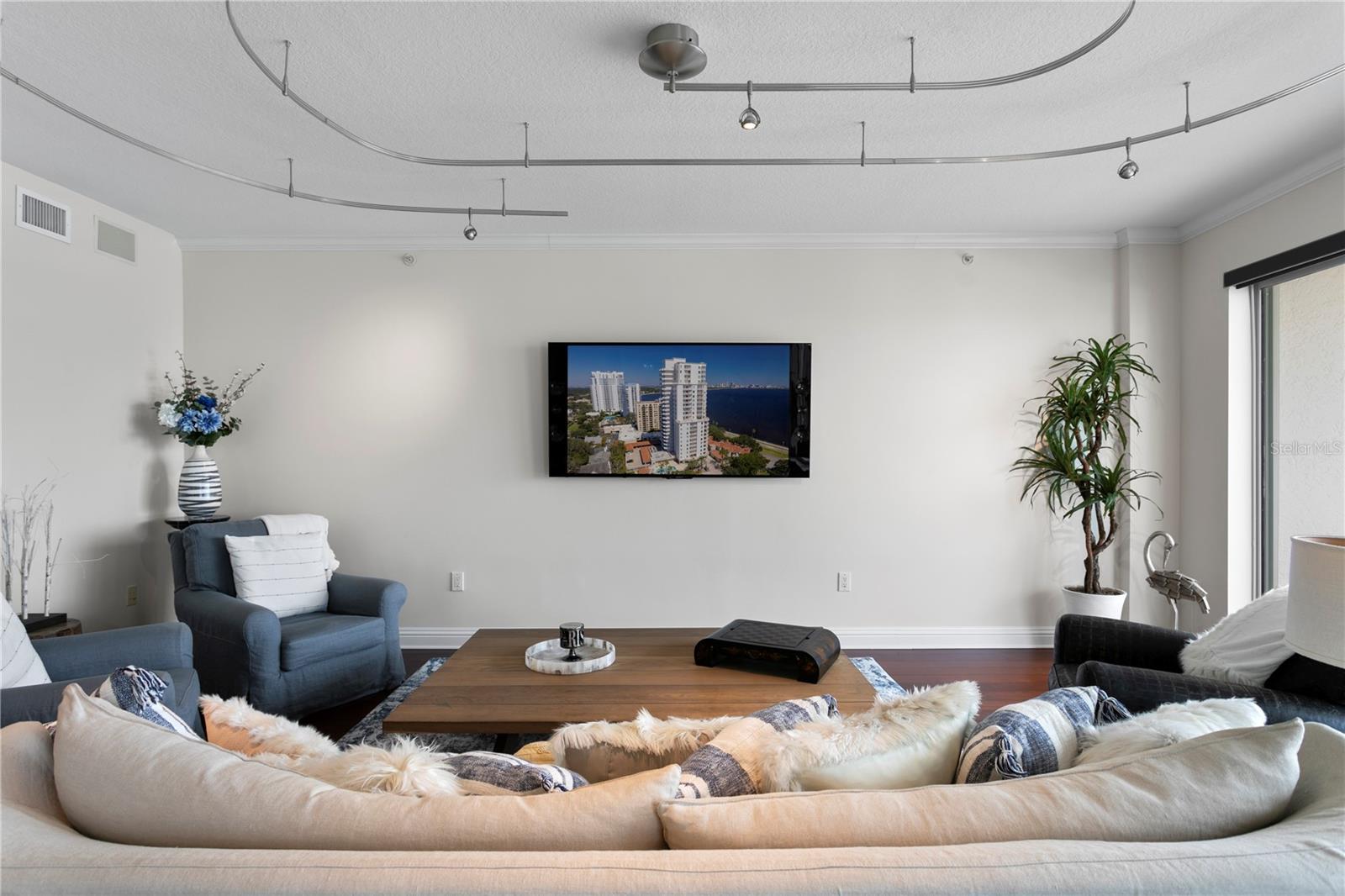 THE ALAGON ON BAYSHORE A CONDO - Residential