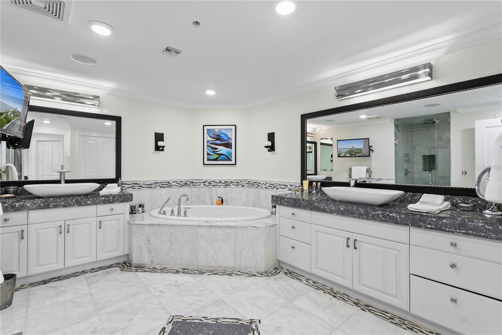 THE ALAGON ON BAYSHORE A CONDO - Residential