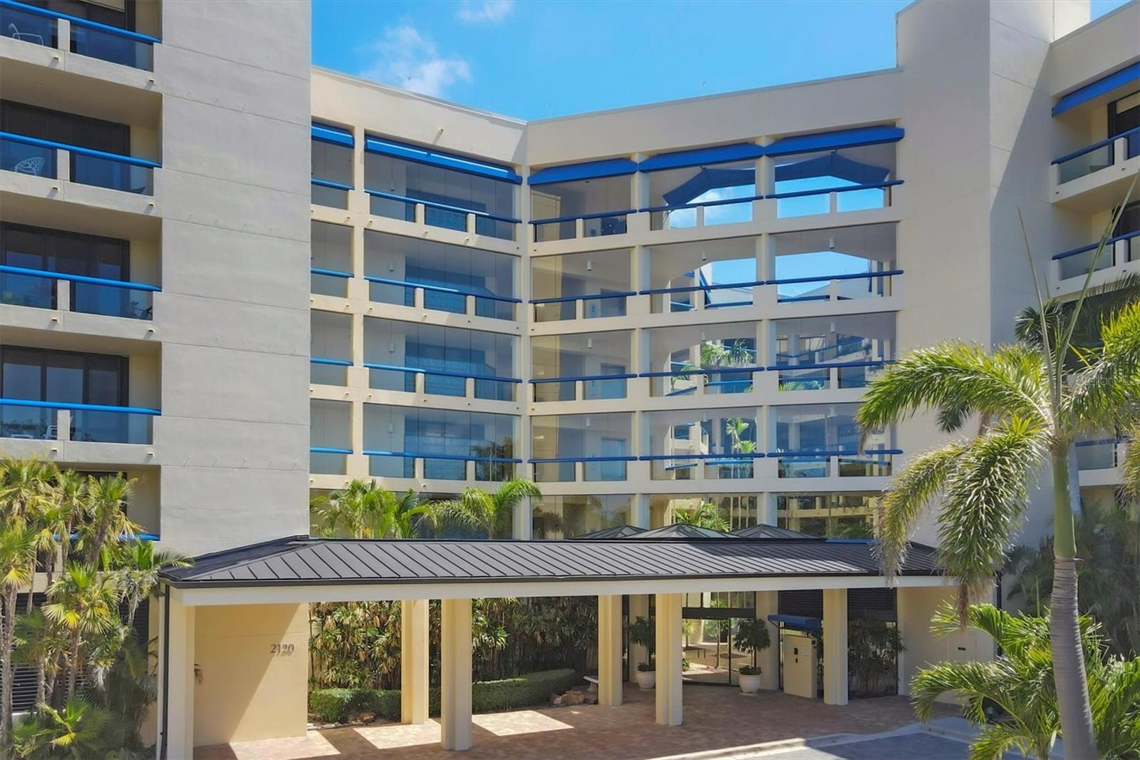 2120 HARBOURSIDE DRIVE 621
