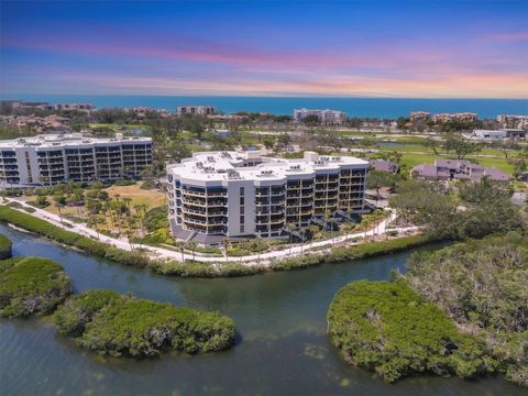 2120 HARBOURSIDE DRIVE 621 LONGBOAT KEY FL 34228