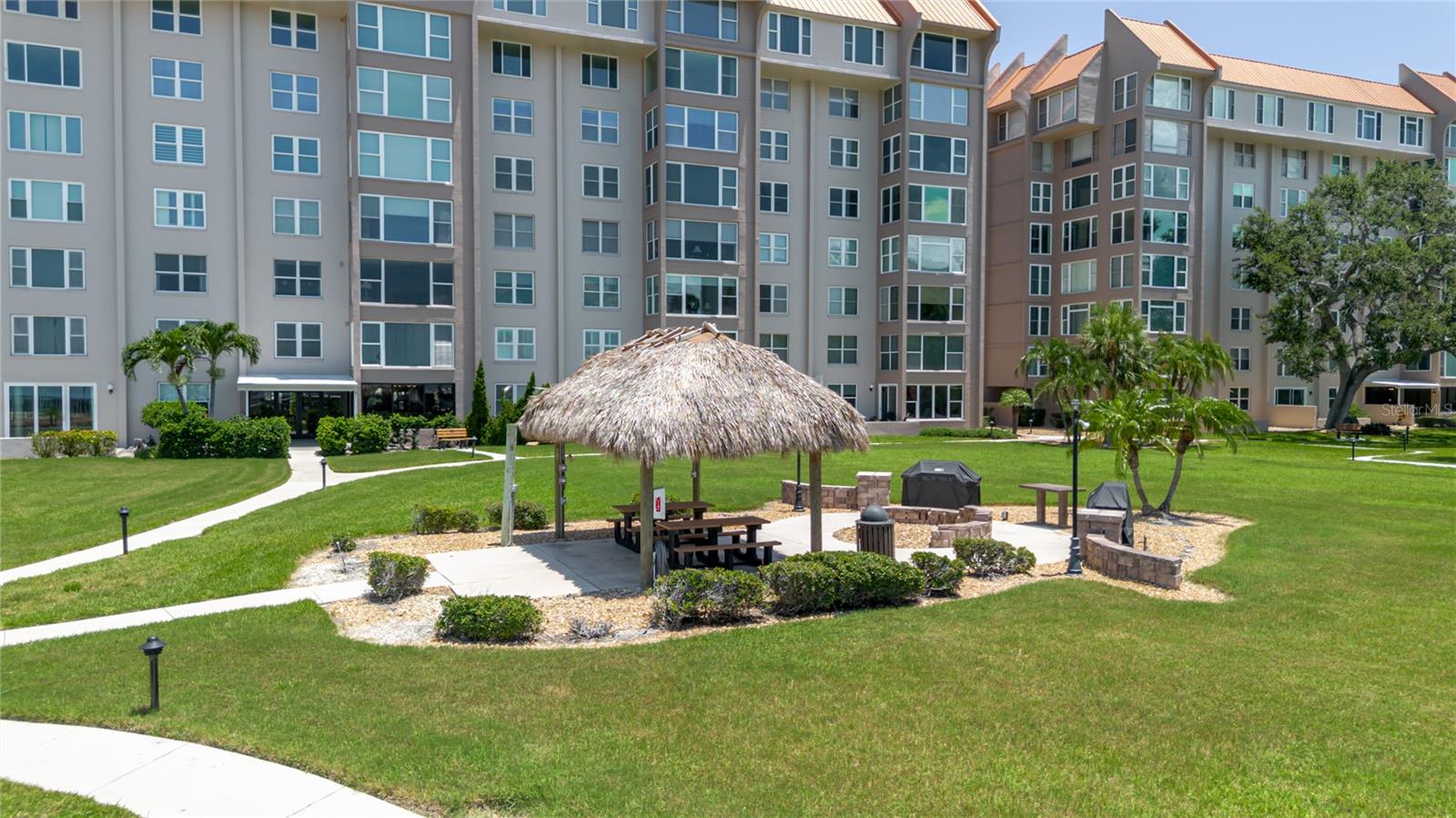 EDGEWATER ARMS 3RD CONDO - Residential Lease