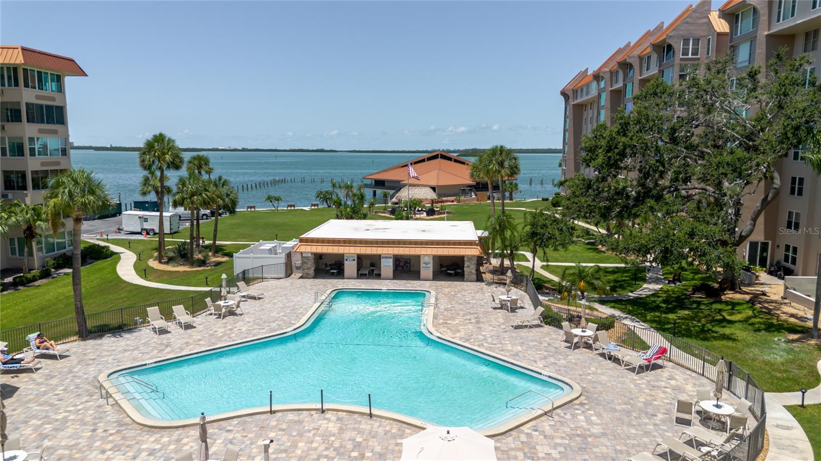 EDGEWATER ARMS 3RD CONDO - Residential Lease