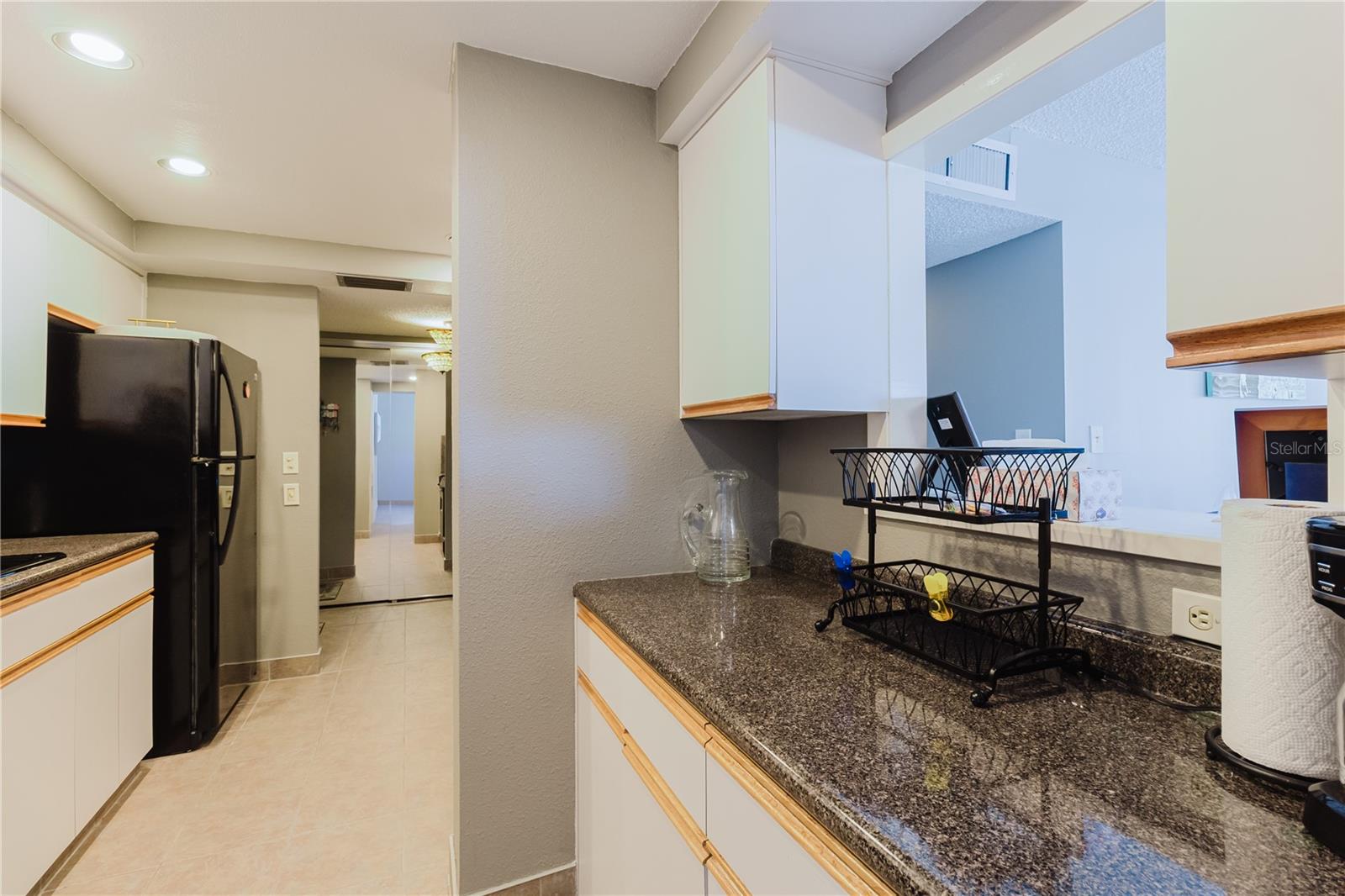 EDGEWATER ARMS 3RD CONDO - Residential Lease