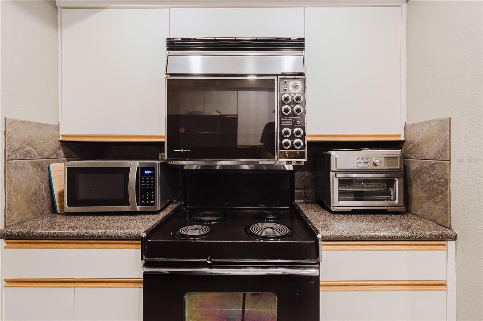 EDGEWATER ARMS 3RD CONDO - Residential Lease