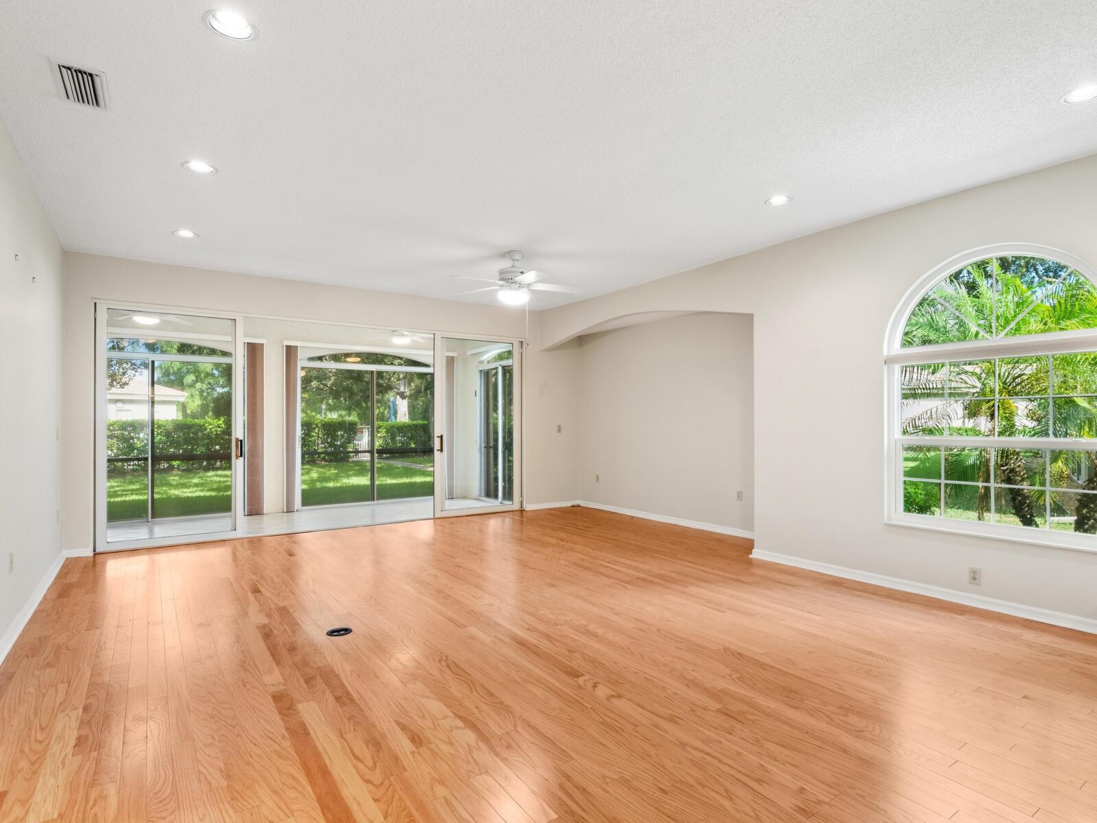 3361 HADFIELD GREENE 54