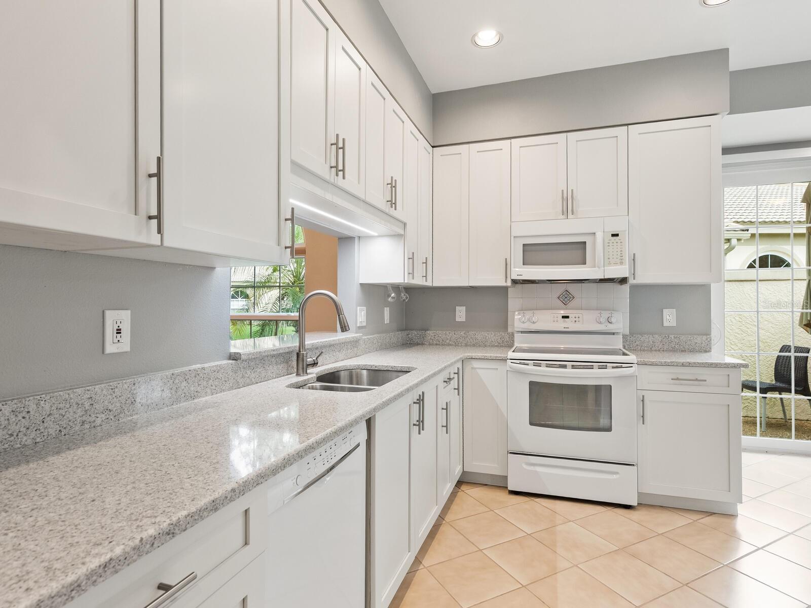 3361 HADFIELD GREENE 54