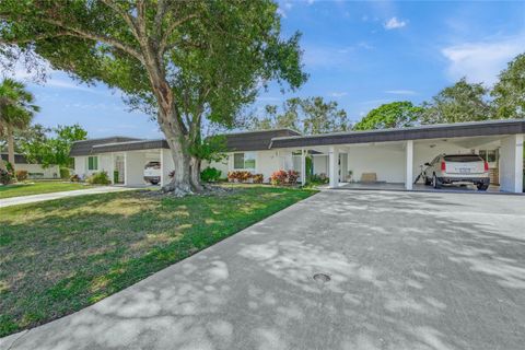 Photo of 1325 Glen Oaks Drive E #133, Sarasota, FL 34232 (MLS # A4668597)