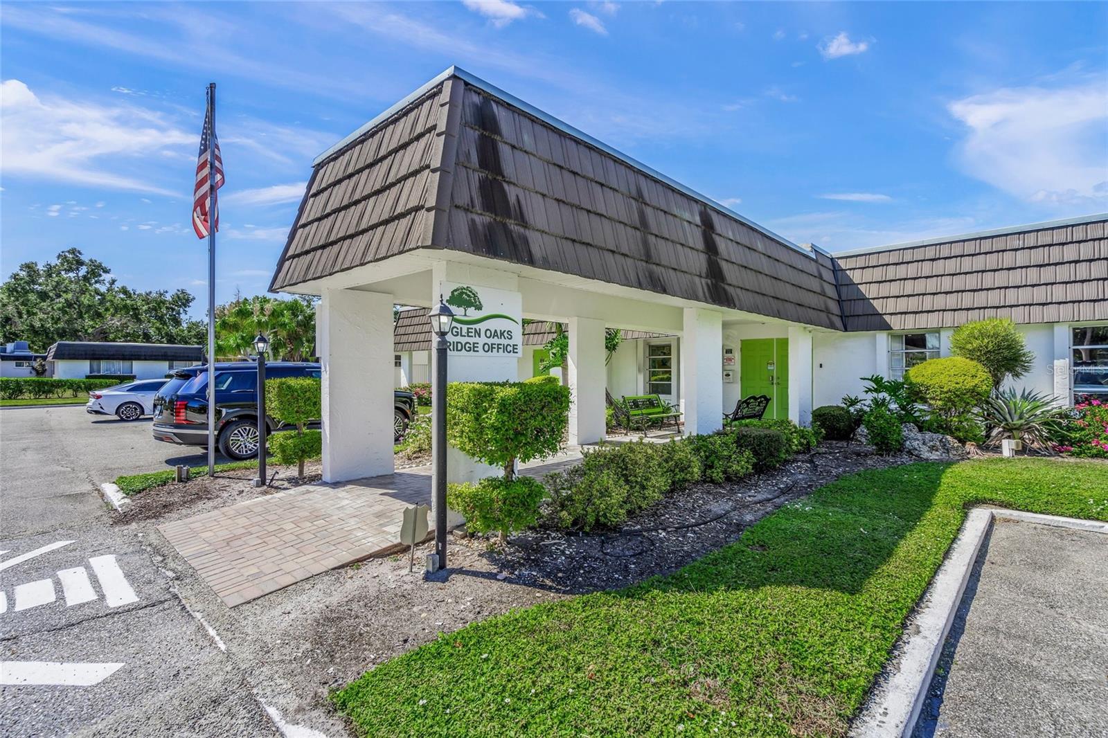 GLEN OAKS RIDGE VILLAS 2 - Residential