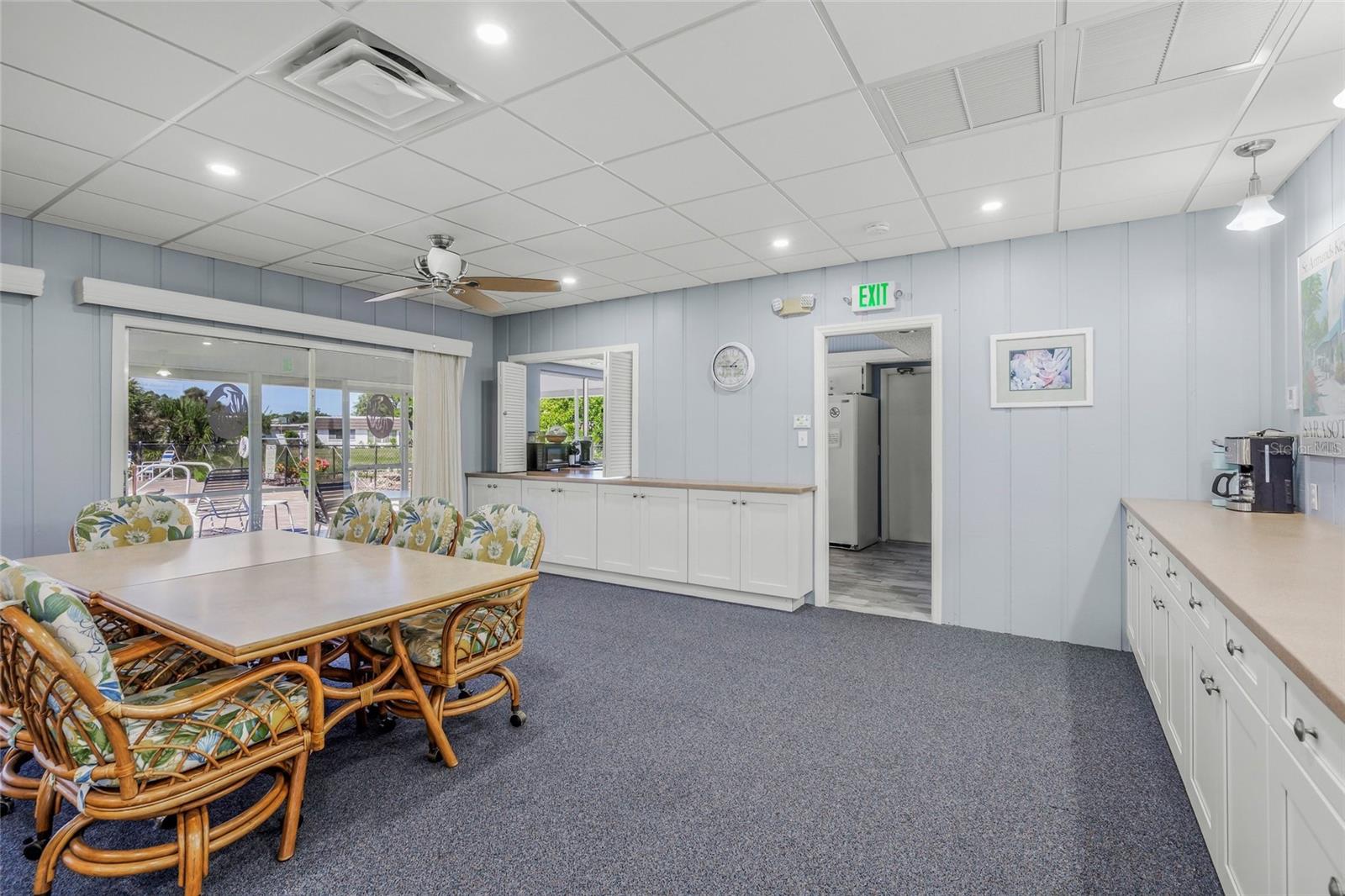 GLEN OAKS RIDGE VILLAS 2 - Residential