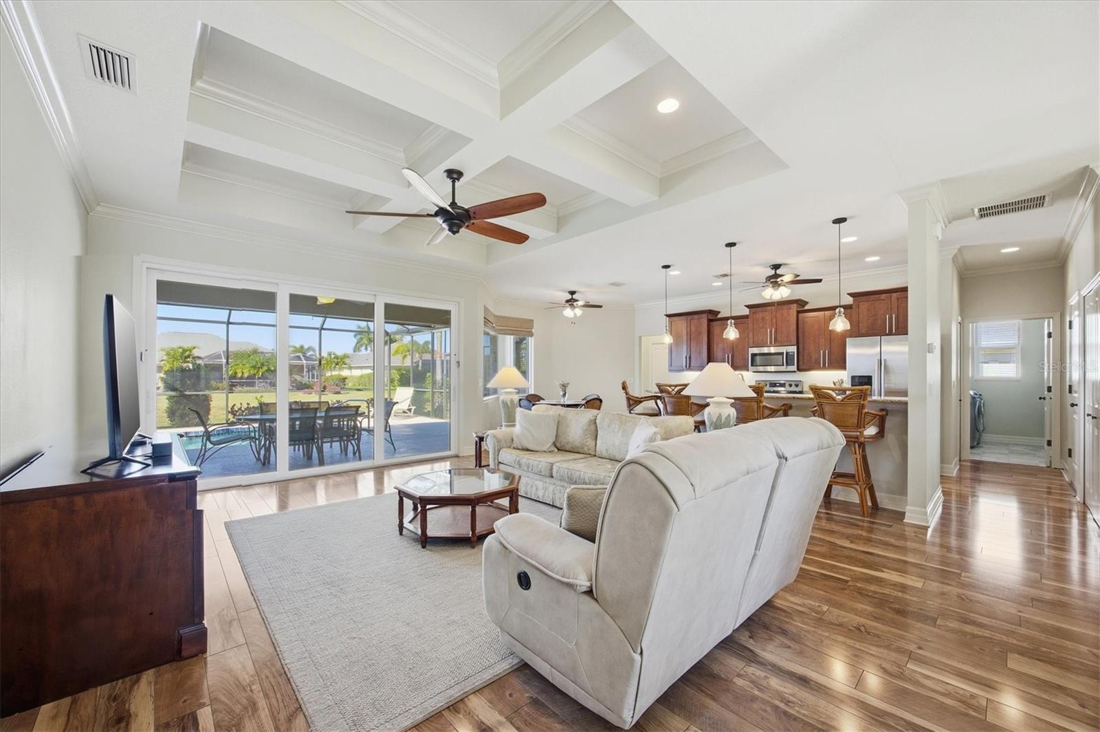 ROTONDA WEST BROADMOOR - Residential