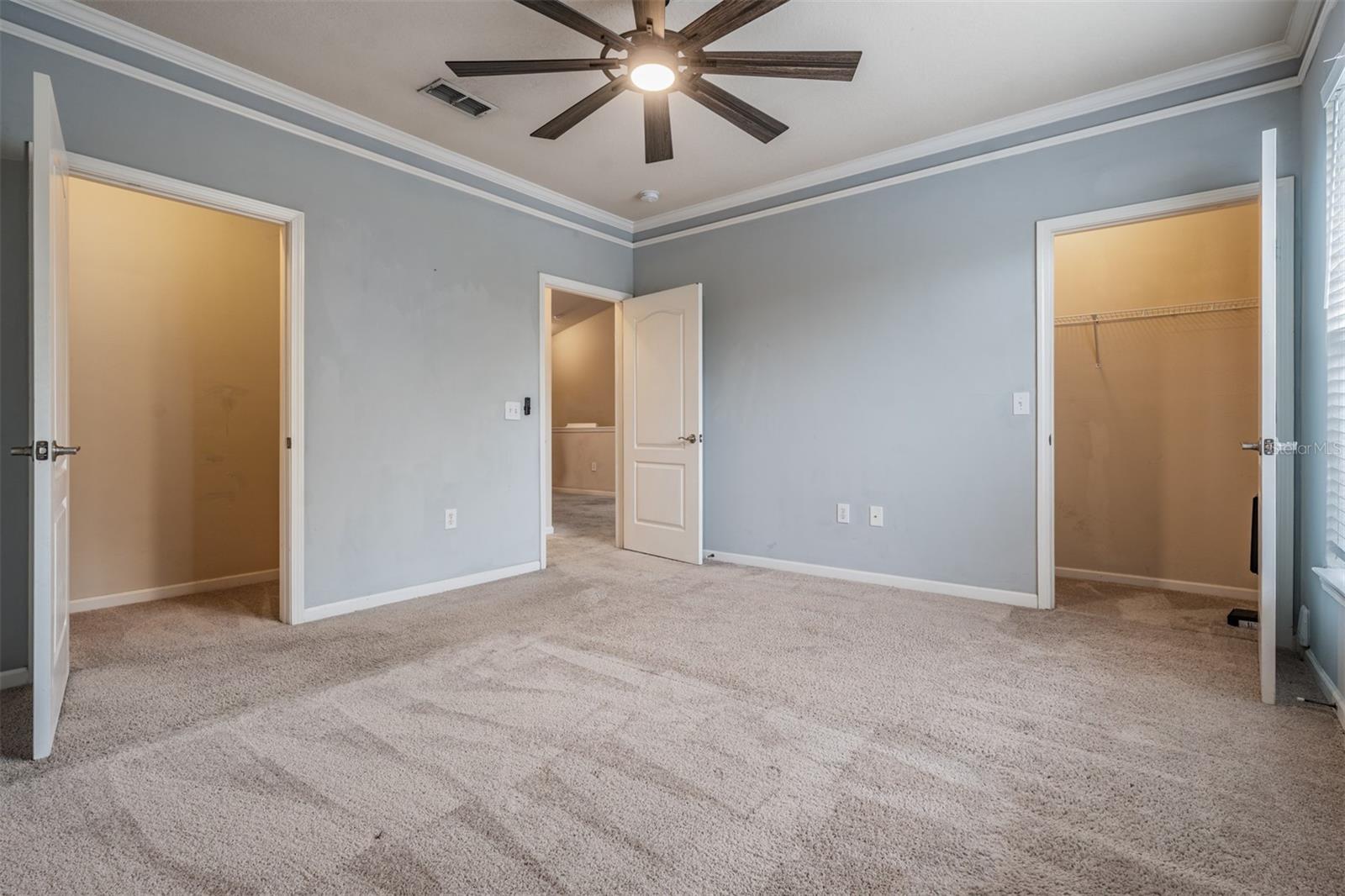 THE VILLAS CONDO - Residential