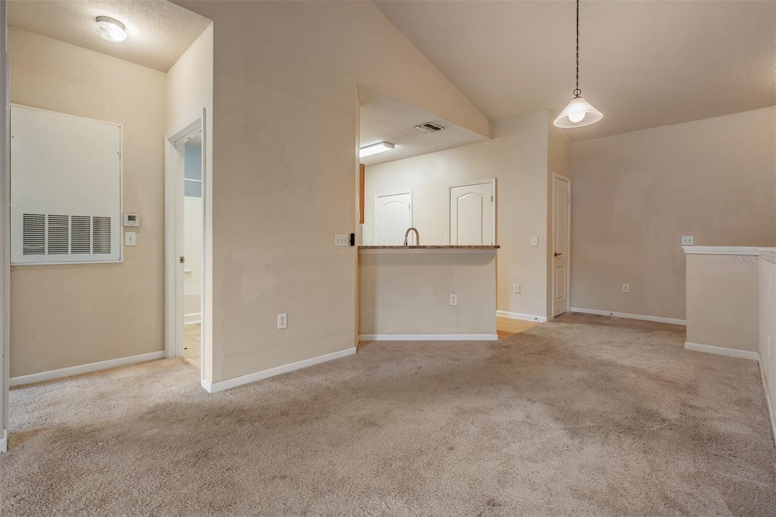 THE VILLAS CONDO - Residential