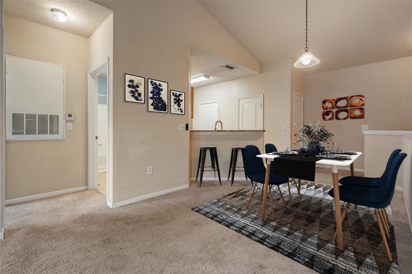 THE VILLAS CONDO - Residential