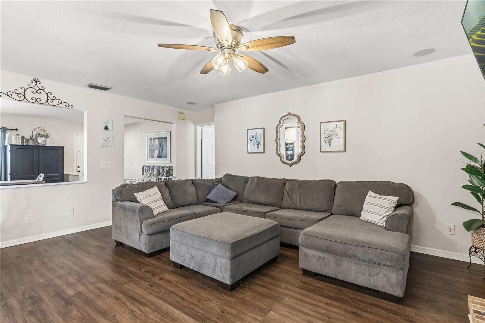 2605 BERRYVINE PLACE